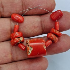 Anciennes perles de corail