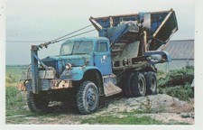 CPM CAYEUX-SUR-MER (80) DIAMOND T 969 A EQUIPE D'UN CONCASSEUR A GALETS