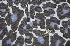 Kenzo. Superbe jacquart façonné stretch motif léopard noir gris bleu. 1M05