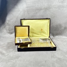 Magnifique ménagère de 34 pièces en métal argenté Ercuis vintage en écrin 1950