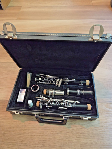 Selmer bundy resonite clarinet - bundy,