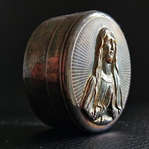 Pilulier religieux vierge