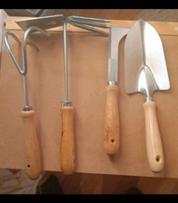 Lot De 4 Outils De Jardinage
