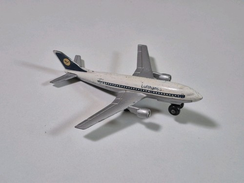 Avion miniature matchbox - miniature,