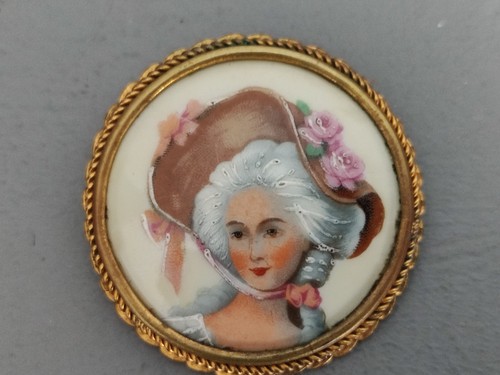 Ancienne broche porcelaine - broche, en