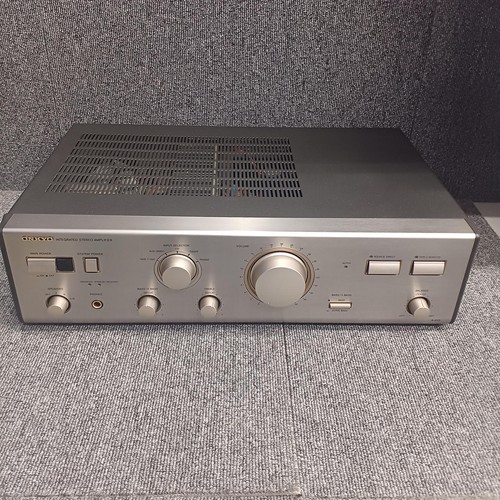 Onkyo 913 integrated - onkyo,