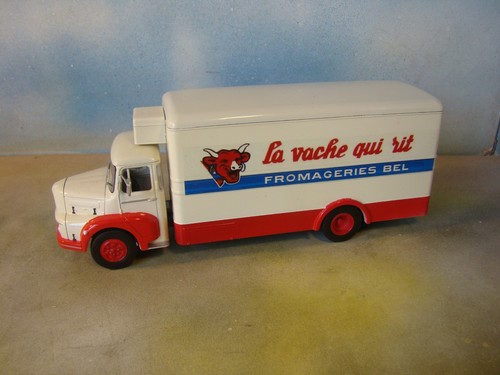 Camion fourgon unic la - 1/43,