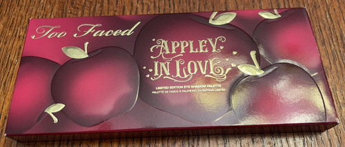 Too faced eye shadow - too, palette's