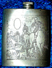 FLASQUE ANGLAISE en ETAIN Poinçon SHEFFIELD MOTIF CHASSE RARE