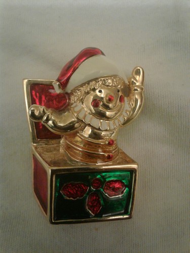 Christmas brooch pin - christmas,