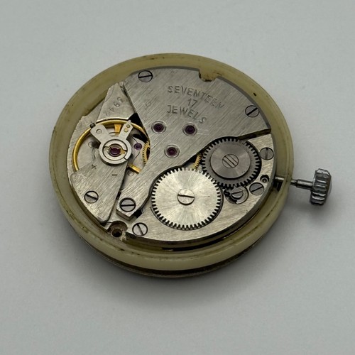 Montre remontage manuel - remontage,