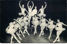 DANSE CLASSIQUE  école de danse Academique Simone Ozane 23 avenue de Saint ma