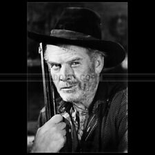 Photo F.016305 CHARLES BICKFORD (ROSEANNA MCCOY) 1949