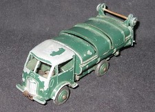 DV4205 DINKY TOYS FR FORD 5T
