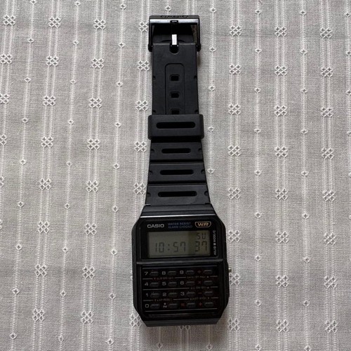 Montre calculatrice casio - calculatrice,