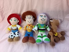 4 PELUCHES  TOY STORY DISNEY NICOTOY BUZZ WOODY PILE POIL JESSIE 25 CM