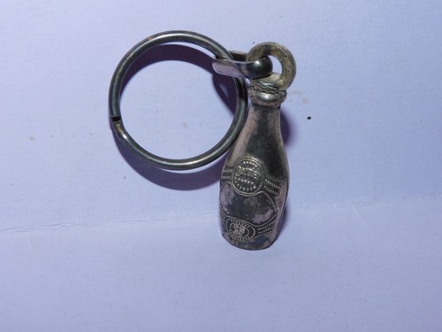 Porte cle perrier - -,