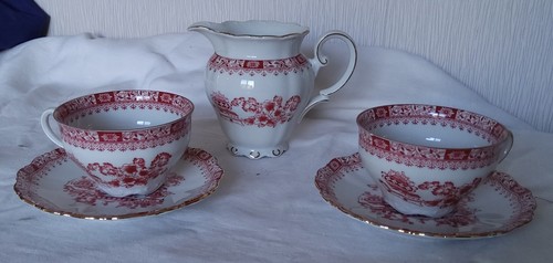 Pot lait tasses - À, et