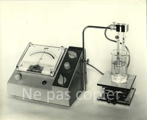 Voltmetre vers 1960 - voltmetre, multimetre