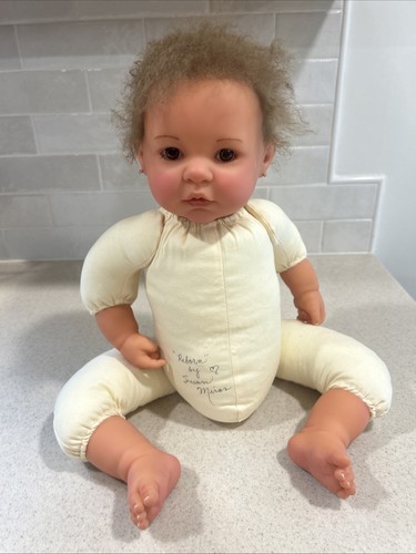 Lifelike reborn baby - reborn, doll