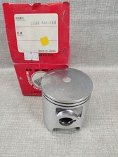 Piston E cote standard pour