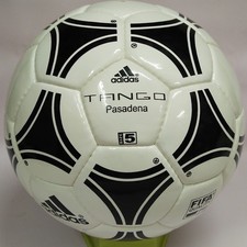 Ballon de football officiel