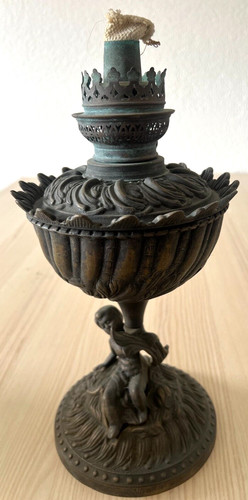 Ancienne lampe pétrole - ancienne,