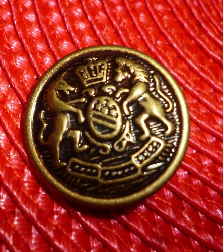Ancien bouton livrée - de,