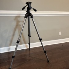 SLIK Pro 700 DX Camera Tri-pod