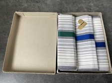 Boîte 4 Anciens Mouchoirs