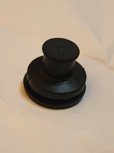 Clips fixation cache - 4,