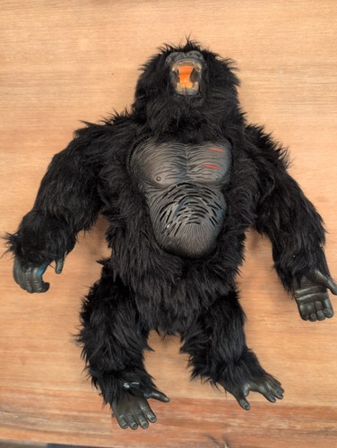 2005 playmates king - 2005, kong