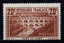 FRANCE YVERT 262 Aa SCOTT # 253 " PONT DU GARD 20F RED BROWN CLEAR " MNH VF Y921