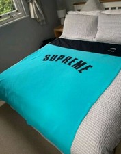 Couverture En Fleece Arc Logo