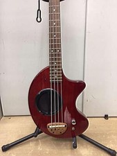 Guitare basse électrique