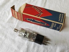 Ancienne Lampe de France Visseaux Radio 2B7 dans son emballage d'origine