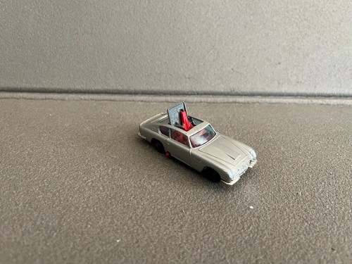 Ancienne miniature voiture - ancienne,