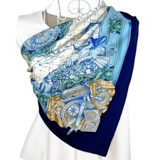 Foulard vintage Hermès Carré