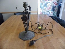 LAMPE ANCIENNE EN METAL DE