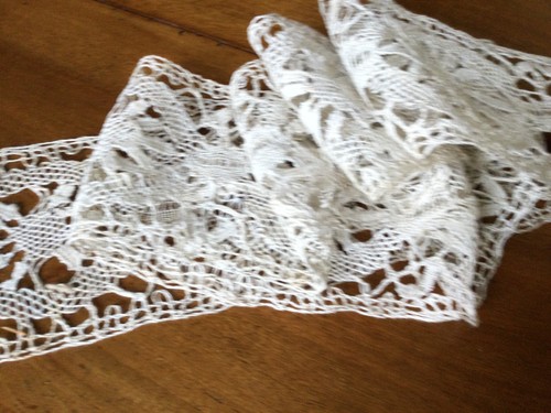 Tres large dentelle fuseau - tres,