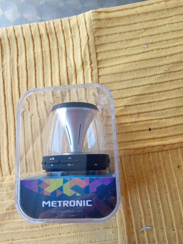Metronic mini enceinte