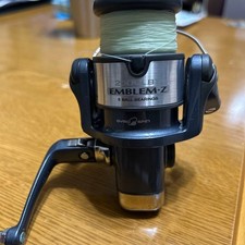 Daiwa Emblem Z 2500LBT Leer