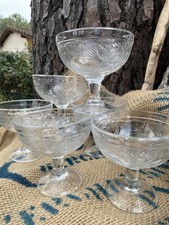 Vintage magnifique coupe à