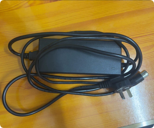 Pour sony lmd - pour,