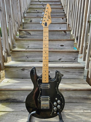 Peavey electric guitar - peavey,