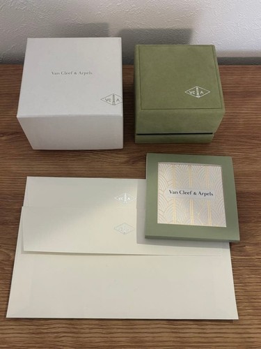 Van cleef arpels véritable - van, &
