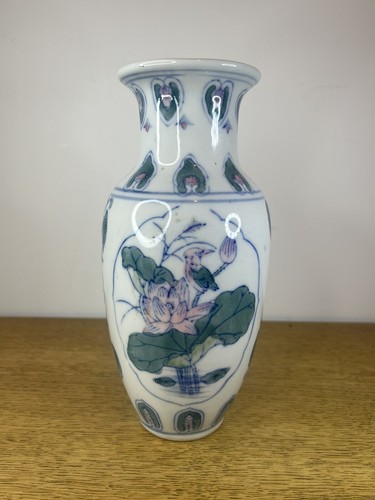Vase ancien en porcelaine - vase,