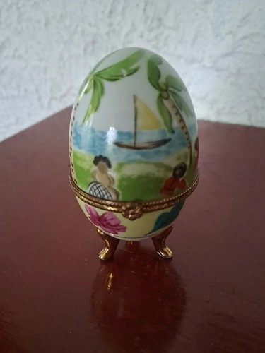 Oeuf porcelaine pilulier - oeuf, en