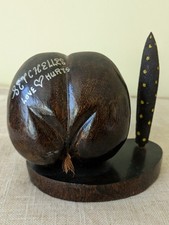 Coco fesses Curiosité