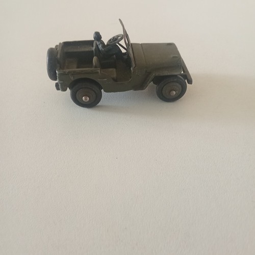 Dinky toys jeep - jeep, fabriqué